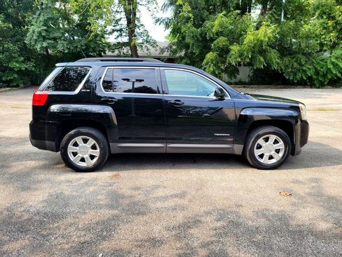 Used 2013 GMC Terrain SLE w/ Safety Package image 2