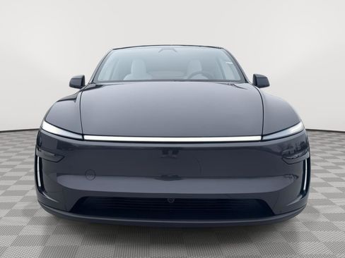 Used 2026 Tesla Model Y Long Range image 3