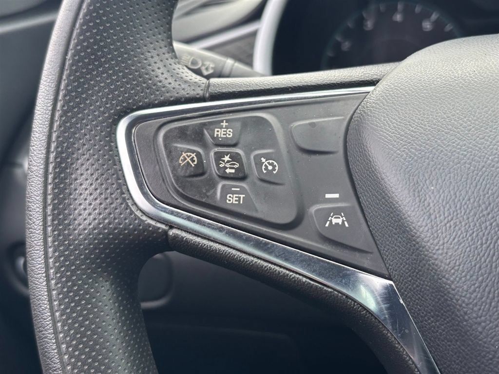 Used 2024 Chevrolet Malibu LT FWD image 25