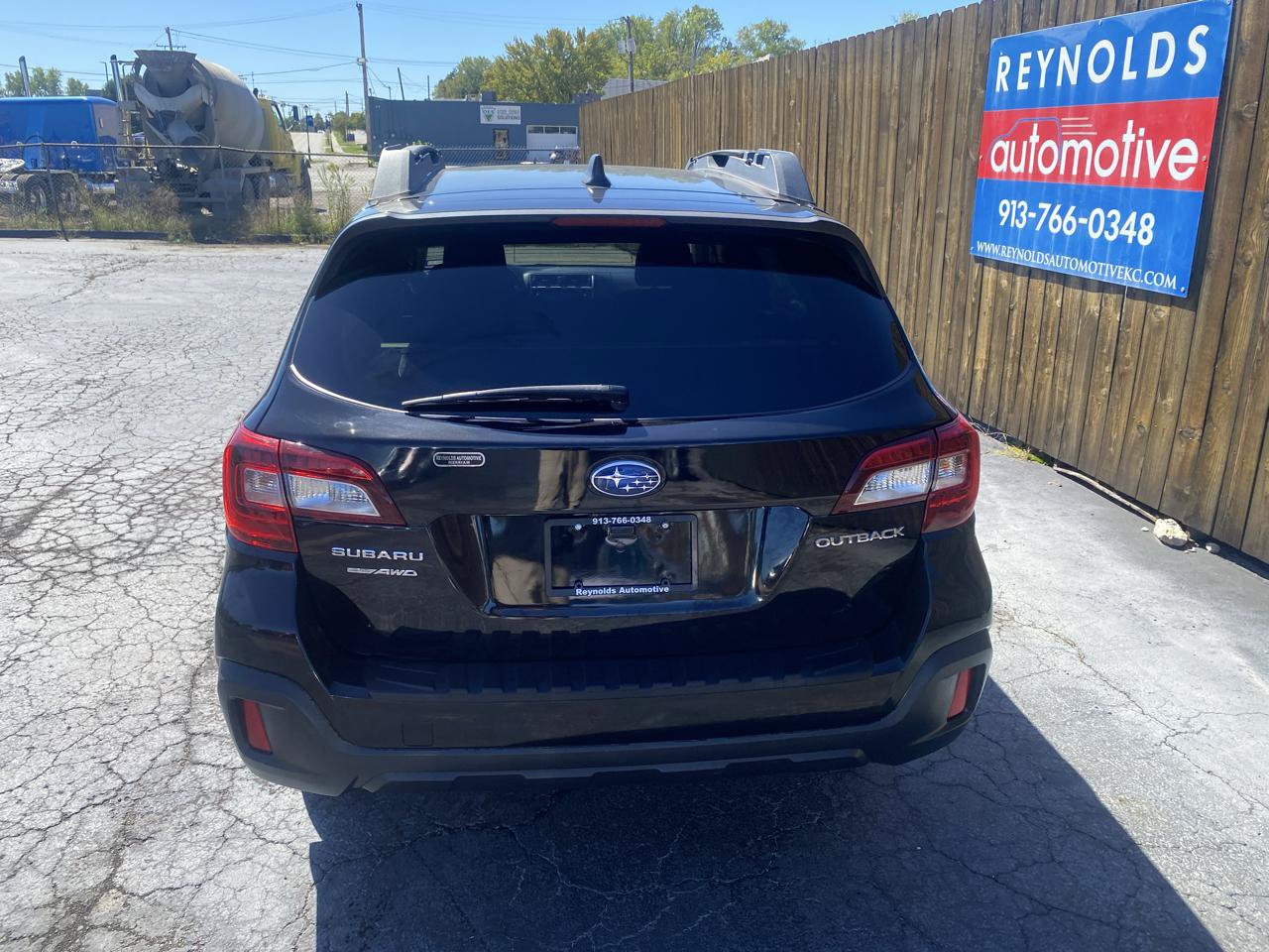 Used 2018 Subaru Outback 2.5i Premium AWD/4WD image 7