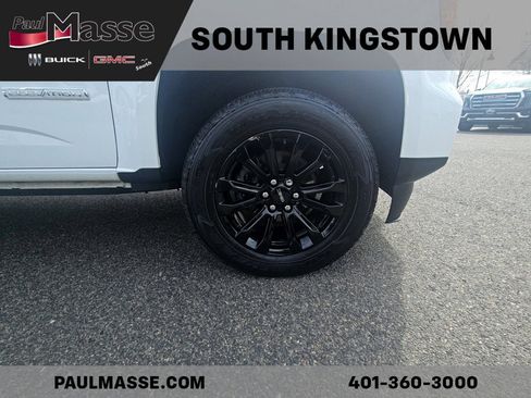 Used 2022 GMC Canyon Elevation w/ Elevation Premium Package image 9