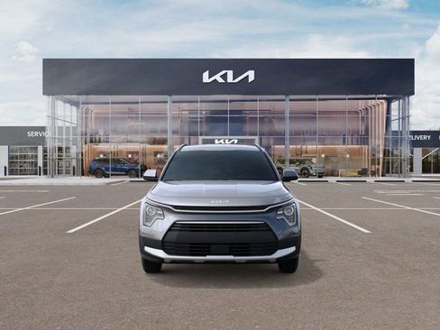 New 2025 Kia Niro EX FWD image 2