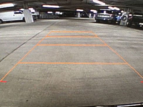 Used 2024 Chevrolet Equinox LS w/ LS Convenience Package image 27