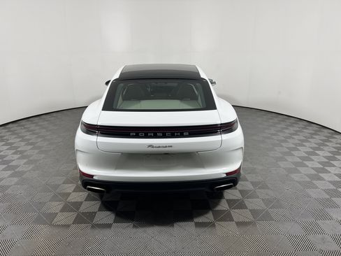 Certified 2025 Porsche Panamera image 6
