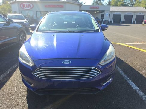Used 2015 Ford Focus Titanium FWD image 3