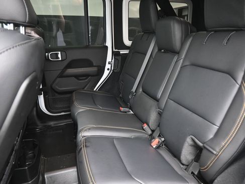 Used 2024 Jeep Wrangler Sahara w/ Technology Group image 14