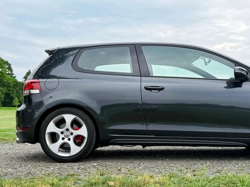 Used 2010 Volkswagen GTI 2-Door FWD image 8