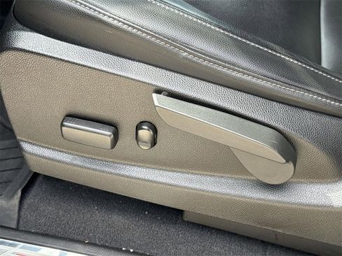 Used 2021 Chevrolet Colorado ZR2 w/ Colorado ZR2 Bison Edition image 33