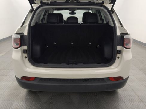 Used 2020 Jeep Compass Latitude image 29