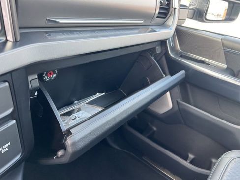 Certified 2025 Ford F350 Platinum w/ FX4 Off-Road Package image 20