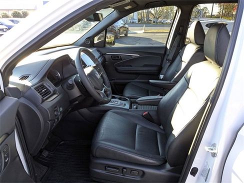 Used 2023 Honda Passport EX-L image 29