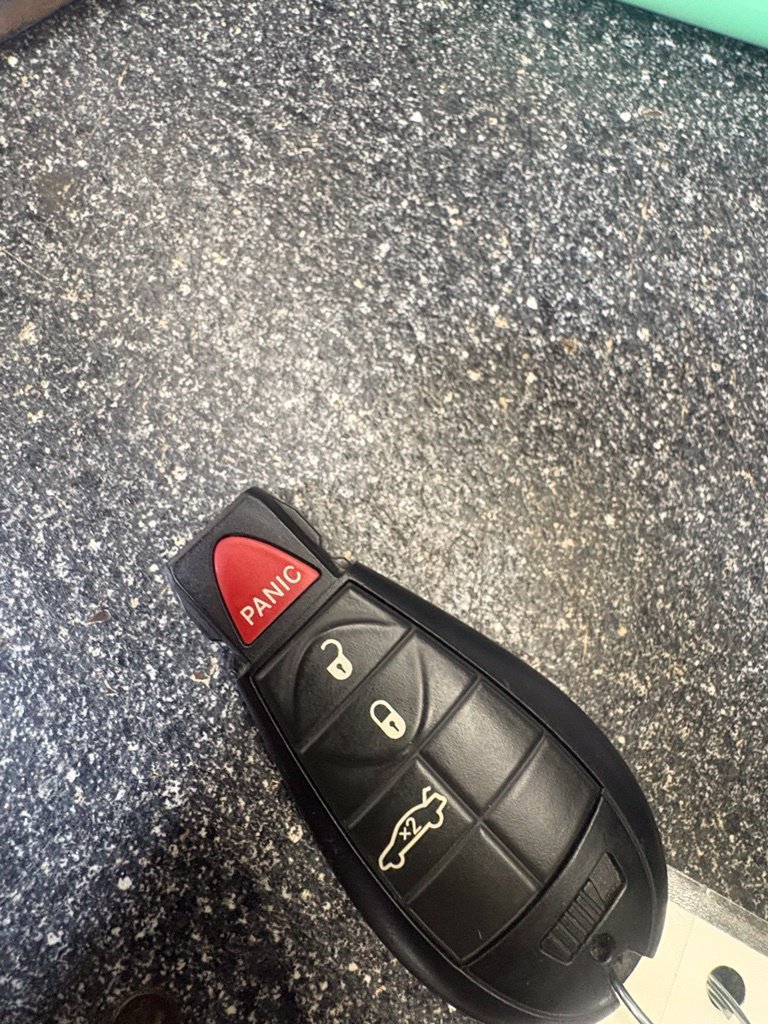 Used 2010 Dodge Challenger SE RWD image 22