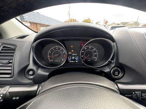 Used 2019 Mitsubishi Outlander Sport SE FWD image 23