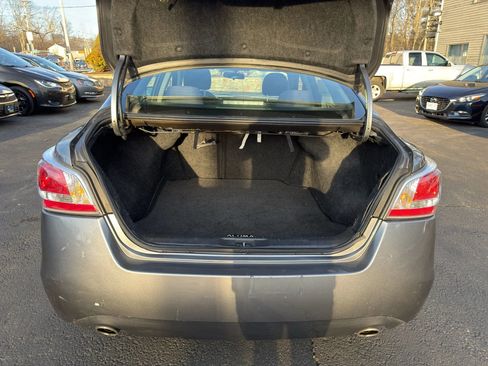 Used 2015 Nissan Altima 2.5 S w/ Power Driver Seat Package FWD image 13
