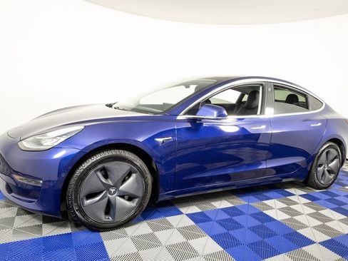 Used 2018 Tesla Model 3 Long Range image 1