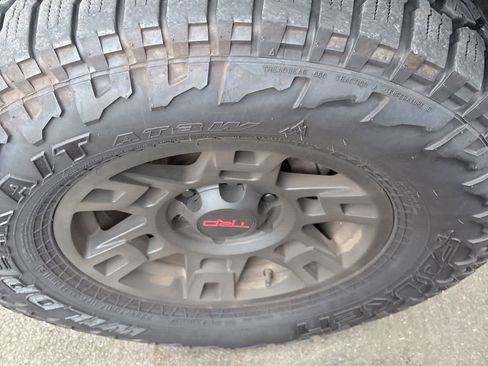 Used 2023 Toyota 4Runner TRD Off-Road Premium w/ Moonroof Package image 7