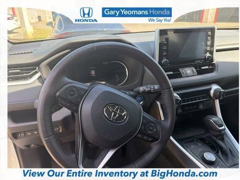 Used 2021 Toyota RAV4 XSE w/ XSE Grade Weather Package image 6