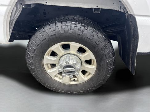 Used 2023 Ford F250 XLT image 10
