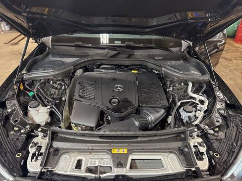 Used 2025 Mercedes-Benz GLC 350e GLC 350e image 21