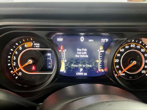 Used 2024 Jeep Wrangler Unlimited Sport AWD/4WD image 20