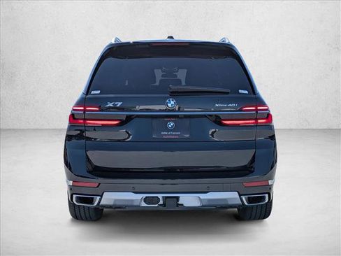 Used 2026 BMW X7 xDrive40i image 7