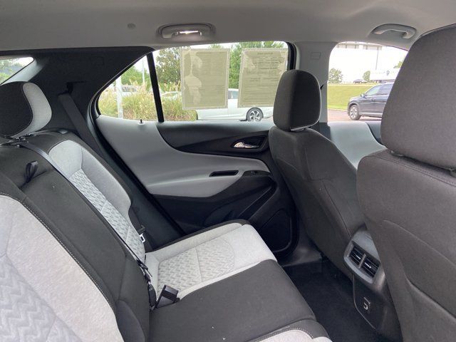 Used 2023 Chevrolet Equinox LS AWD/4WD image 22