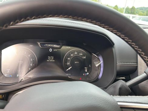 Used 2025 RAM 2500 Rebel w/ Rebel Level 2 Equipment Group AWD/4WD image 14