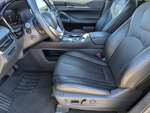 Used 2022 INFINITI QX60 Sensory w/ Cargo Package image 9