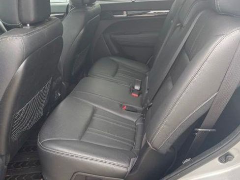 Used 2015 Kia Sorento SX AWD/4WD image 16