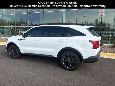 Certified 2023 Kia Sorento SX Prestige AWD/4WD image 18