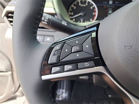 New 2025 Nissan Altima 2.5 SL image 47