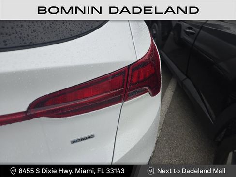 Used 2021 Hyundai Santa Fe SEL image 5