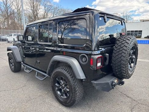 Used 2022 Jeep Wrangler Unlimited Sport image 25