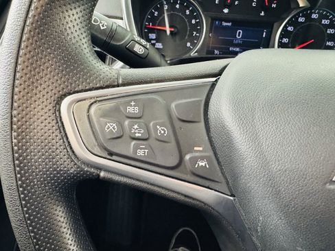 Used 2023 Chevrolet Equinox LT FWD image 10