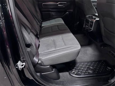 Used 2019 RAM 1500 Big Horn image 27