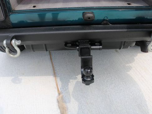 Used 1998 Jeep Wrangler SE AWD/4WD image 79