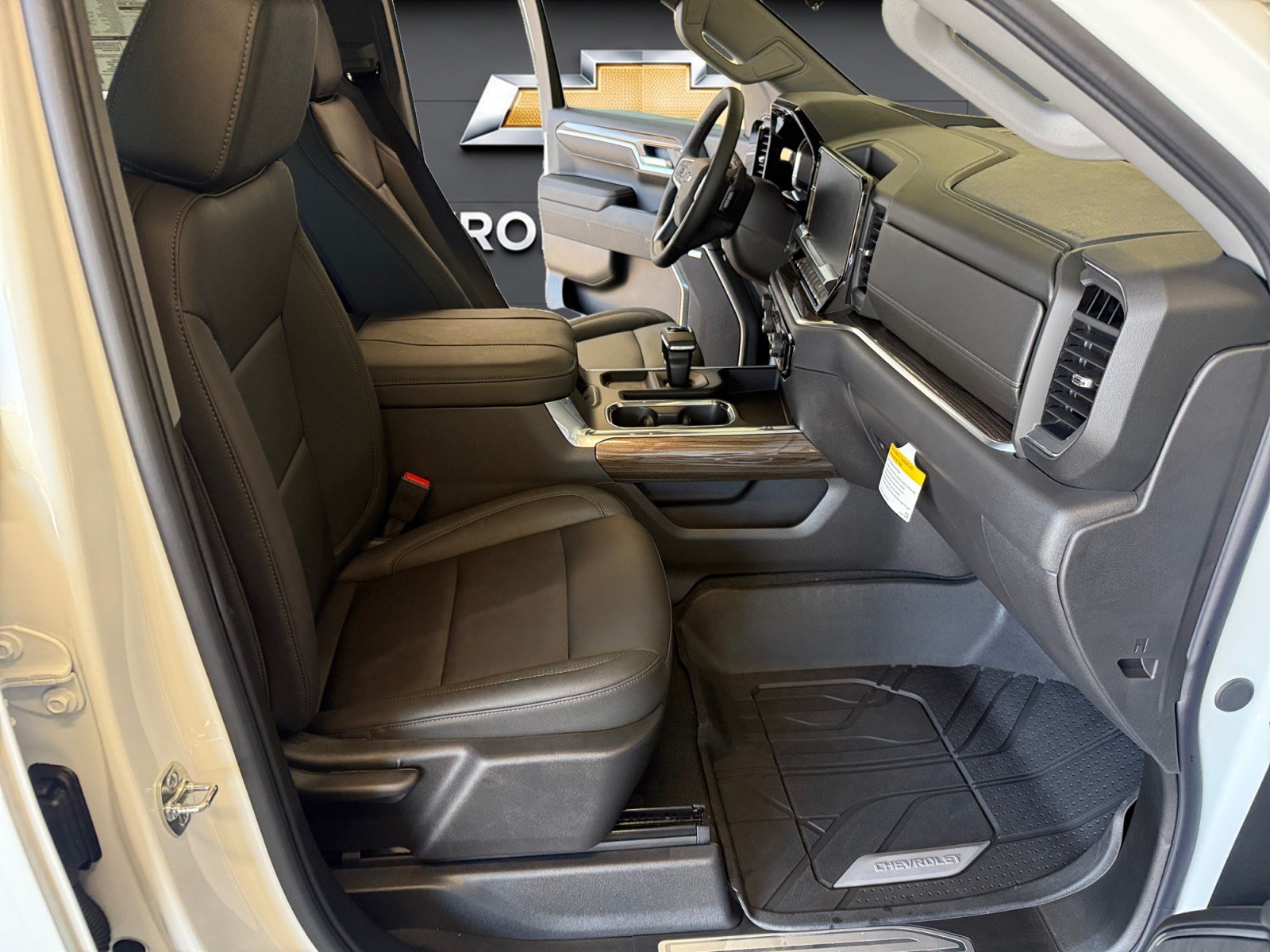 New 2026 Chevrolet Silverado 1500 RST w/ RST All Star Premium Package AWD/4WD image 12