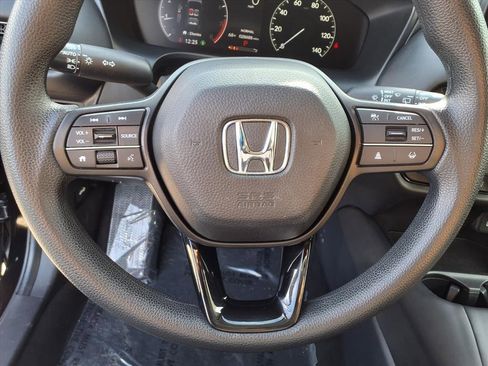 Used 2024 Honda HR-V LX image 15