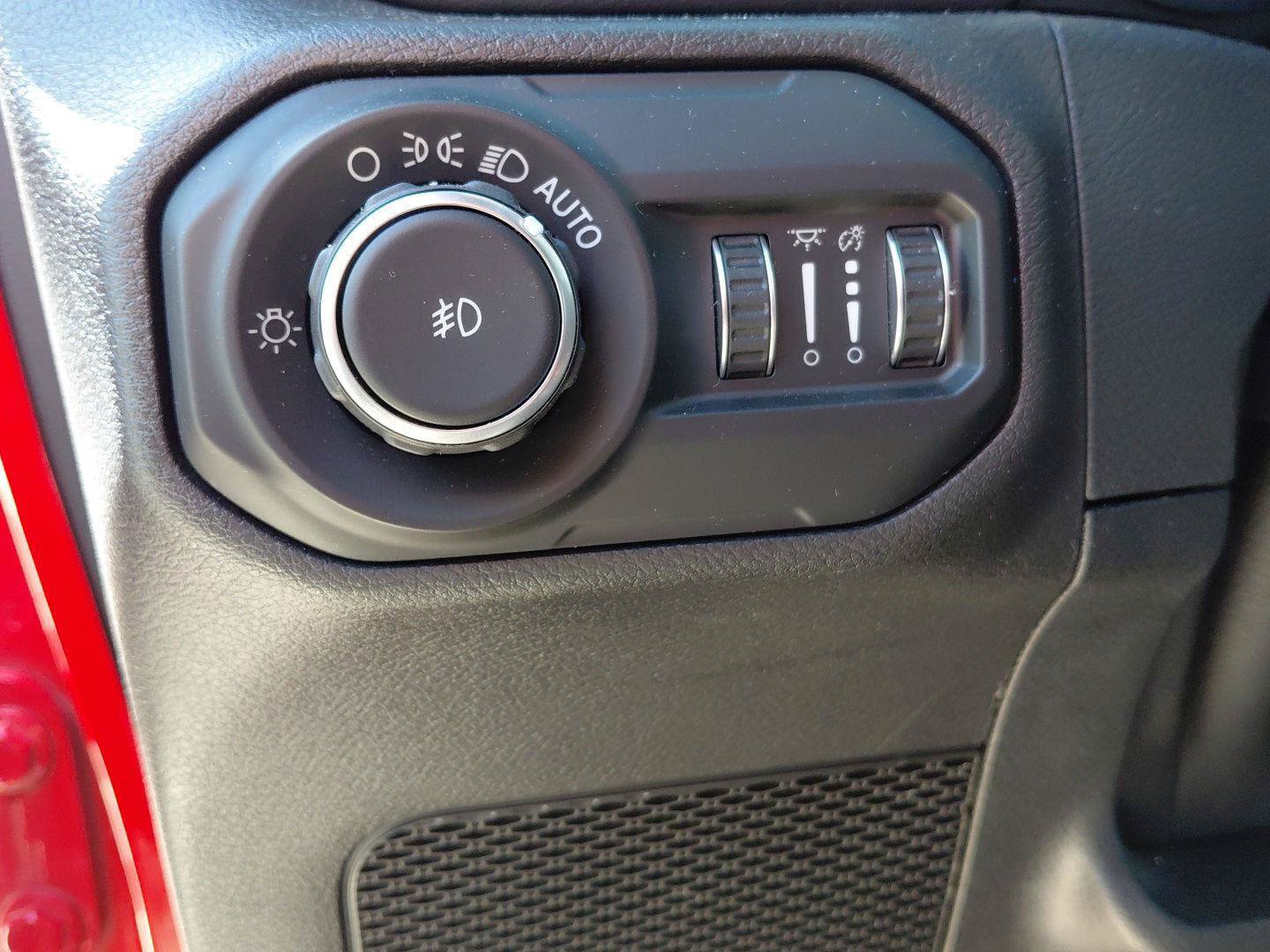 Used 2020 Jeep Wrangler Unlimited Rubicon AWD/4WD image 27