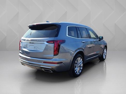 Used 2021 Cadillac XT6 Premium Luxury image 5