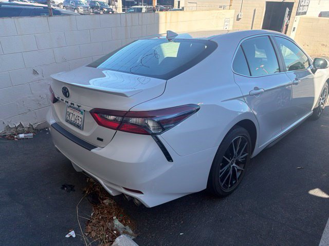 Used 2024 Toyota Camry SE FWD image 10