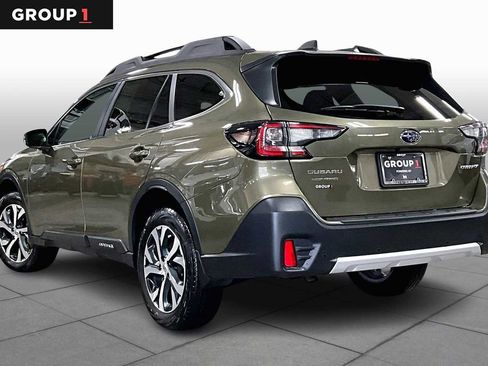 Used 2021 Subaru Outback Limited image 11