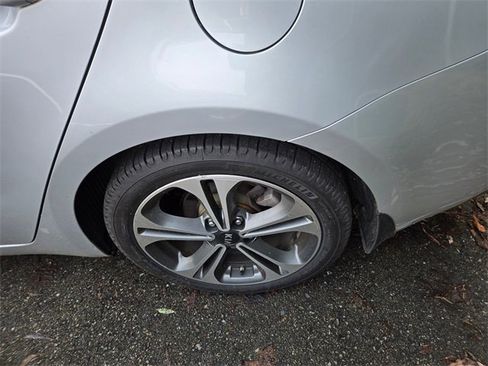 Used 2015 Kia Forte EX w/ Premium Package image 5