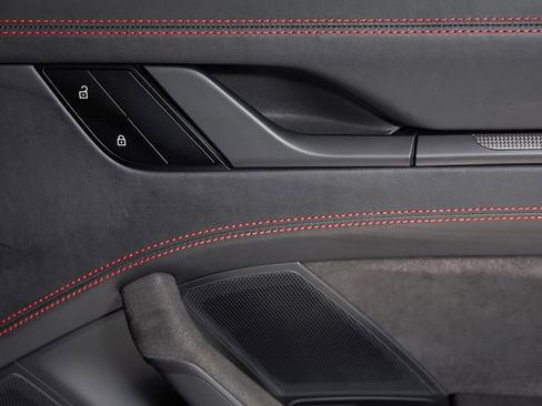 Used 2024 Porsche 911 Carrera 4 GTS image 63