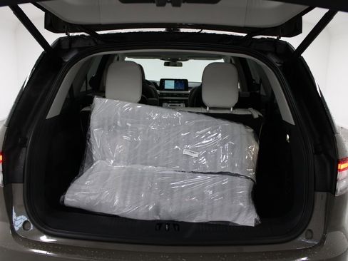 New 2026 Lincoln Aviator Reserve image 15