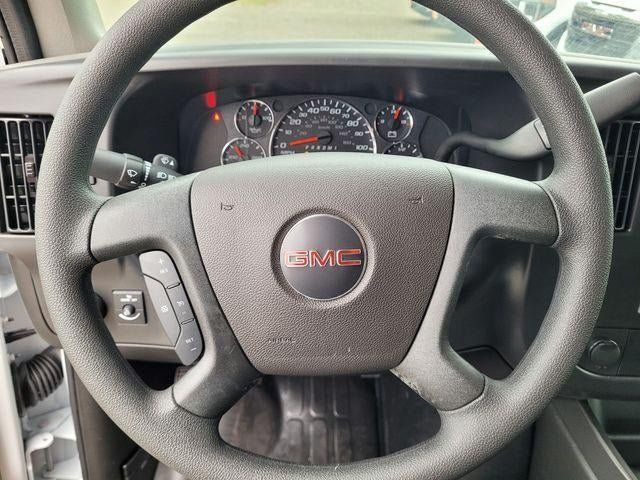 New 2026 GMC Savana 2500 w/ Driver Convenience Package RWD image 23