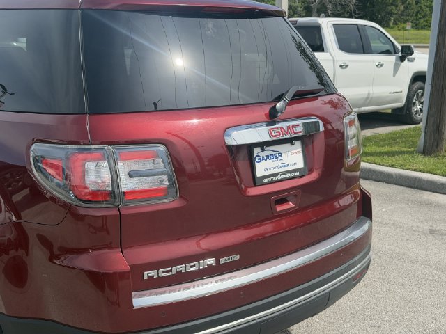 Used 2017 GMC Acadia Limited SLT FWD image 10