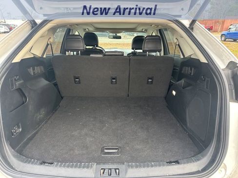 Used 2018 Ford Edge Titanium w/ Equipment Group 301A image 10