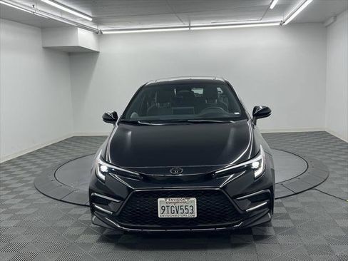 Certified 2025 Toyota Corolla SE image 6