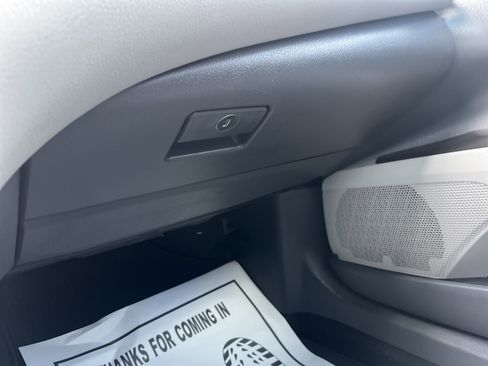 Used 2021 Toyota Camry XSE image 23